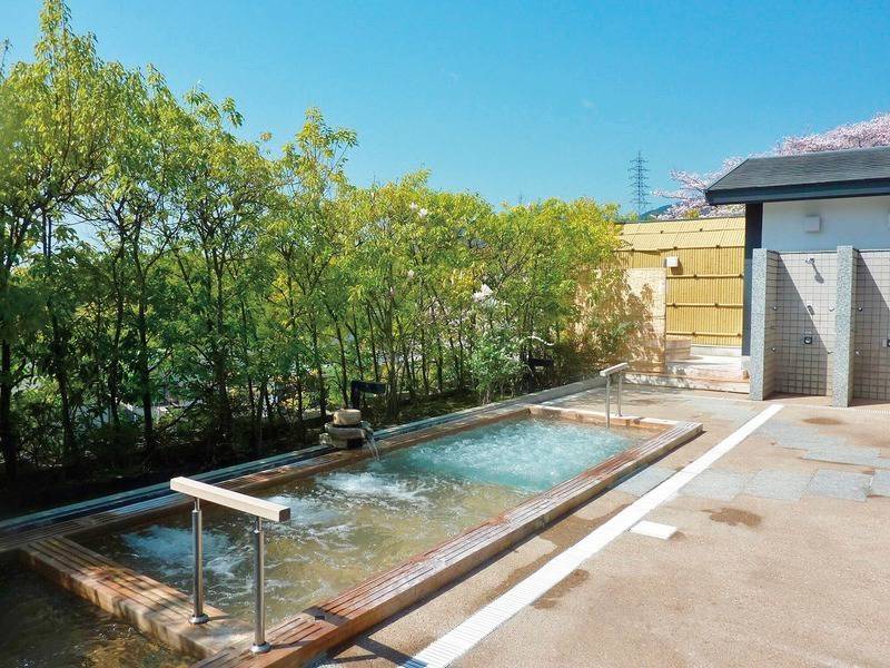 里湯昔話　雄山荘